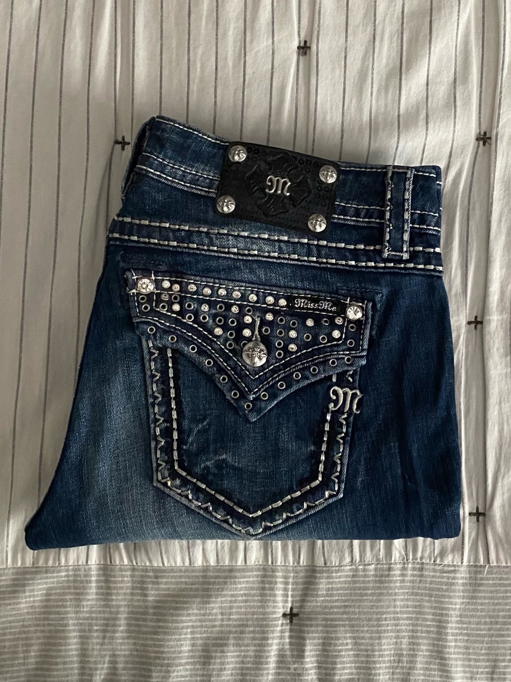 🦋 Miss Me Signature Boot Jeans NWOT 🦋